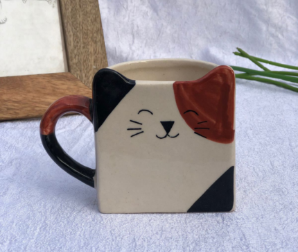 Cute Cat Face Ceramic Mug – Handpainted Design